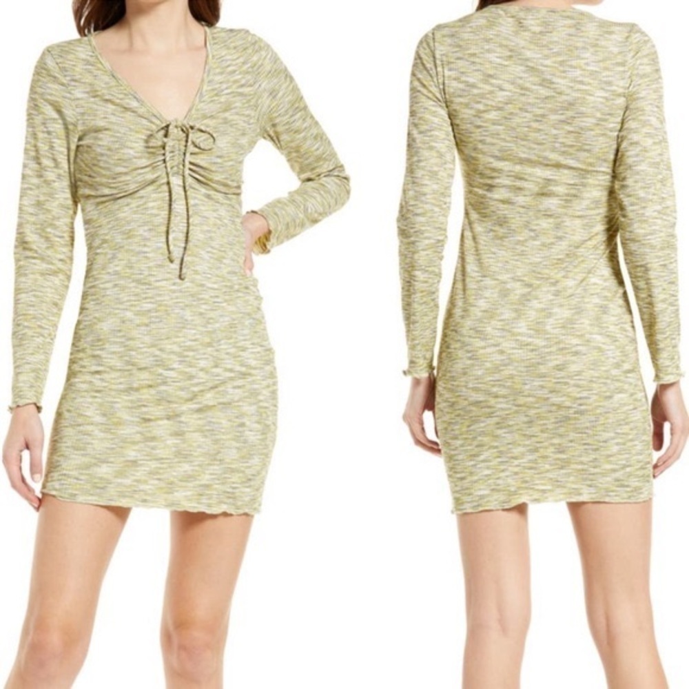 LISA SAYS GAH Lotta Long Sleeve V-neck Lace Green Mini Dress Medium